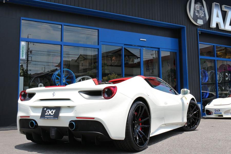  Ferrari 488 Spider on Forgiato Wheels (S204) 2017 года  (фото 2 из 5)